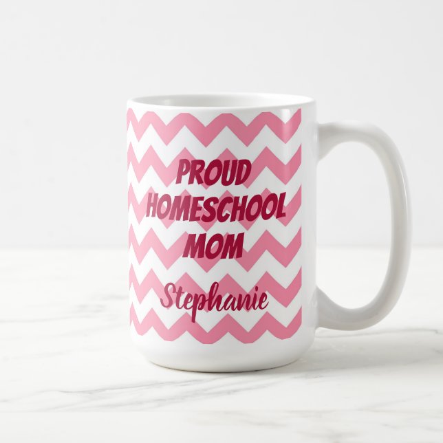 Mug Chevron rose et blanc Fier Homeschool Maman (Droite)