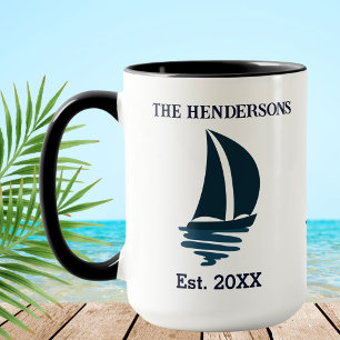 Mug Chic Navy Blue Boat Nom de famille Yacht