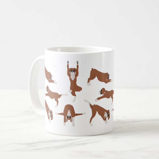 Mug Chien de boxe faisant du yoga (Devant gauche)