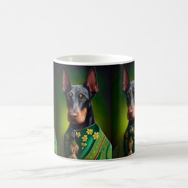 Mug Chien Doberman en robe de la Saint-Patrick (Centre)