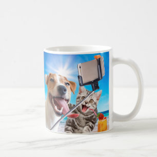 Mug Chien et chat photographié selfie au téléphone