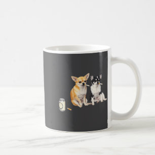 Mug Chien fumant une cigarette Mème drôle de Chihuahua
