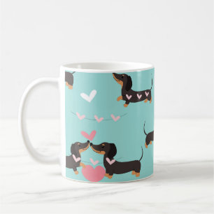 Mug Chiens Dachshund dans l'amour et le coeur sans cou