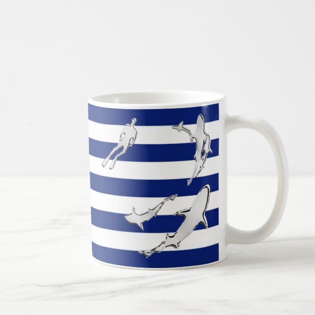 Mug Chrome Plongeur et requins Silhouettes sur les ban (Droite)