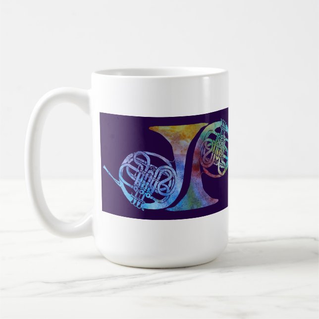 Mug Cinq cors de harmonie de Rainblow sur la prune (Gauche)