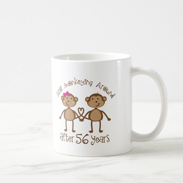Mug Cinquante-sixième cadeaux drôles d'anniversaire de (Droite)