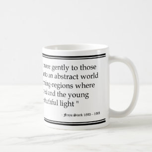 Mug Citation d'âge de Freya Stark