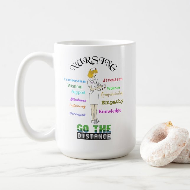 Mug Citation de soins infirmiers qui réchauffe le coeu (Avec donut)