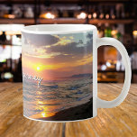 Mug Citation personnalisée ou texte personnalisé Photo<br><div class="desc">Téléchargez une photo, customisez le texte et créez facilement votre tasse de café personnalisée. Vous pouvez TRANSFÉRER ce DESIGN sur d'autres produits Zazzle et l'ajuster à la plupart des articles Zazzle. Les conceptions Studio standard sont faites dans des graphiques vectoriels haute résolution pour une impression professionnelle. Merci pour le choix...</div>
