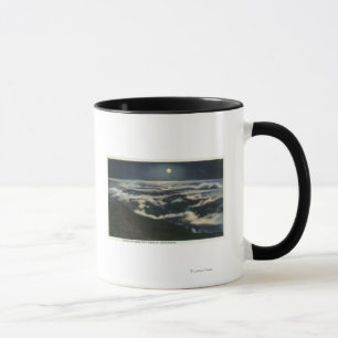 Mug Clair de lune au-dessus des nuages sur le bâti