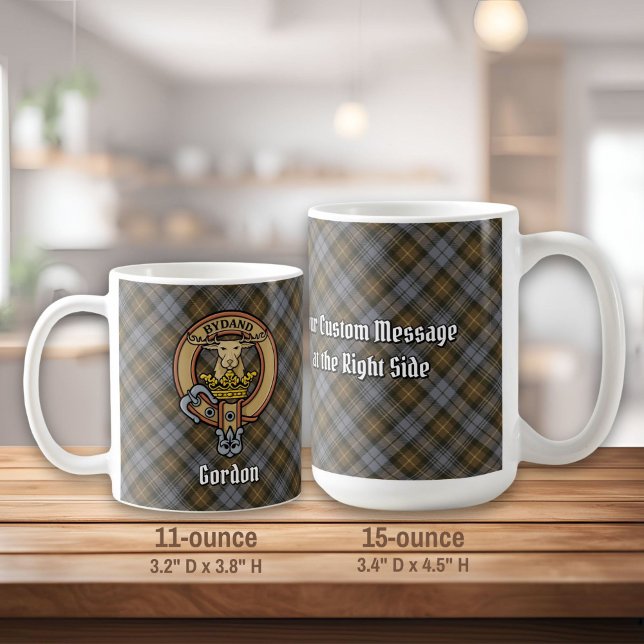 Mug Clan Gordon Crest sur Tartan Patiné (Créateur téléchargé)