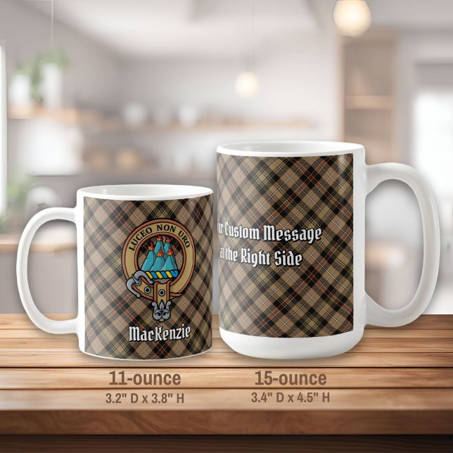Mug Clan MacKenzie Crest sur Tartan de chasse Brown (Créateur téléchargé)