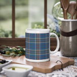 Mug Clan Plaid Thompson Tartan Blue Grey Check<br><div class="desc">Mug à café classique avec le célèbre clan traditionnel Thompson Scottish plaid motif. Ce classique élégant motif en plaid fait de cette tasse de chocolat chaud un cadeau apprécié à tous les vrais amateurs de café ou de thé lors de toute occasion spéciale ou de vous offrir</div>