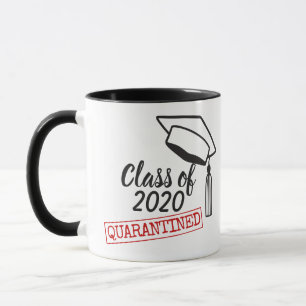 Mug Classe de 2020, casquette de graduation mise en qu