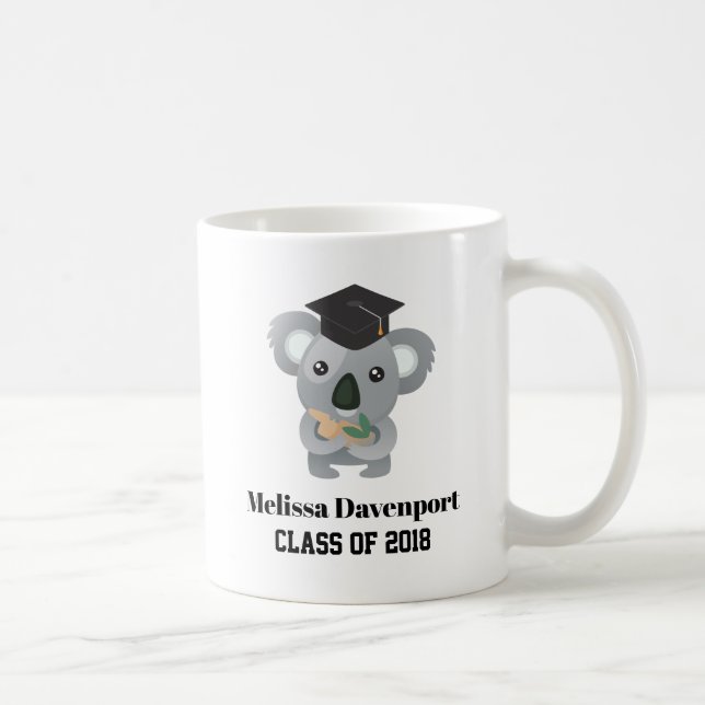 Mug Classe de 20xx Cute Koala Ours dans la casquette d (Droite)