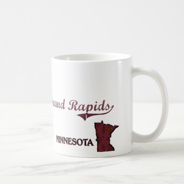 Mug Classique de ville de Grand Rapids Minnesota (Droite)