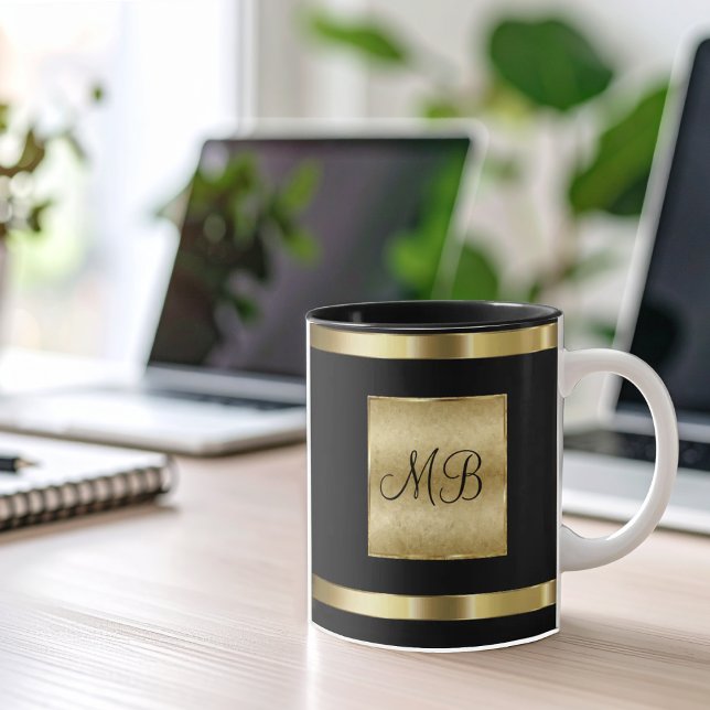 Mug Classy Monogram Gold And Black Color (Créateur téléchargé)