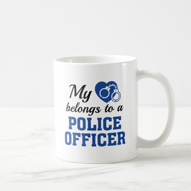 Mug Coeur Appartient au policier (Droite)
