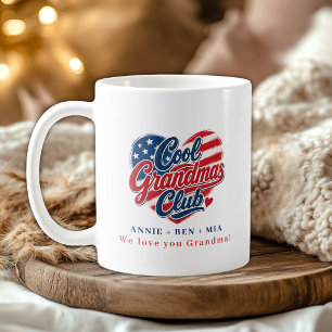 Mug Cœur patriotique personnalisé "Club des grands-mèr
