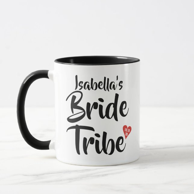 Mug Coeur rouge de date de tribu de jeune mariée (Gauche)