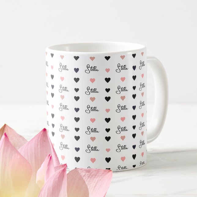 Mug Coeurs alignés en noir / rose avec le nom personna (Créateur téléchargé)