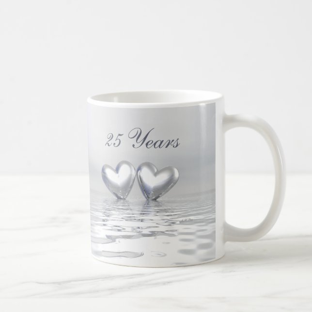 Mug Coeurs de l'anniversaire d'argent (Droite)