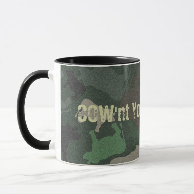 Mug Collage de la vache CaMOOflage en vert (Gauche)