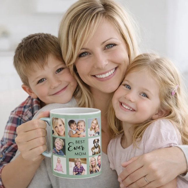 Mug Collage de photos de maman vert sauge (Créateur téléchargé)