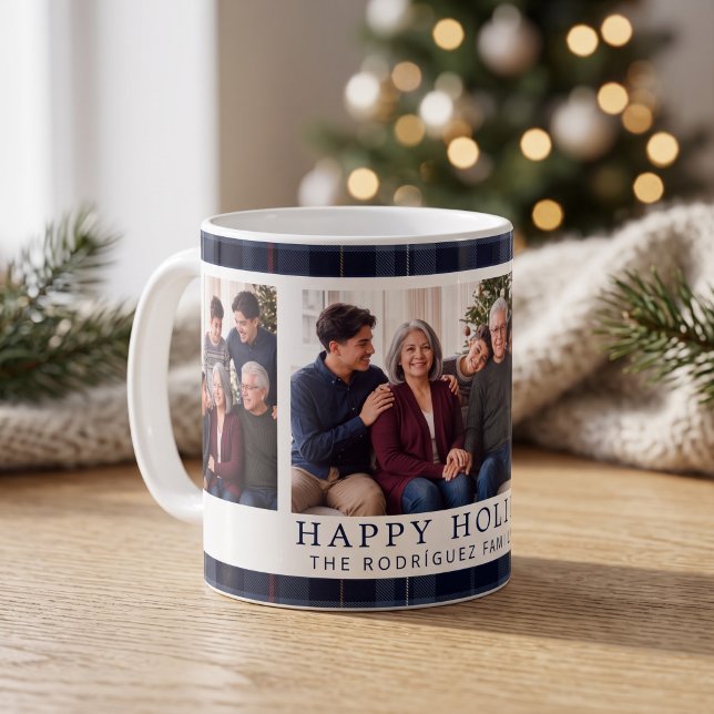 Mug Collage Joyeux Noël carreaux Navy Classique (Simulated mug on table)