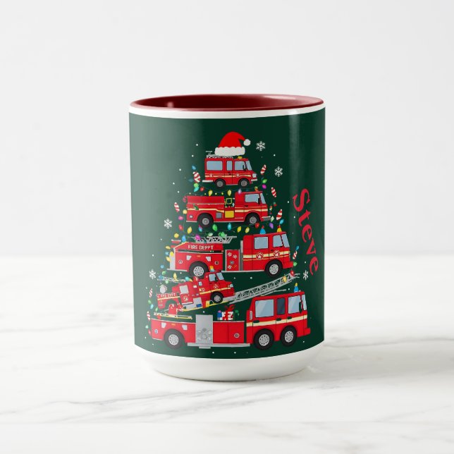 Mug Conception d'arbre de Noël en camions de pompiers  (Centre)