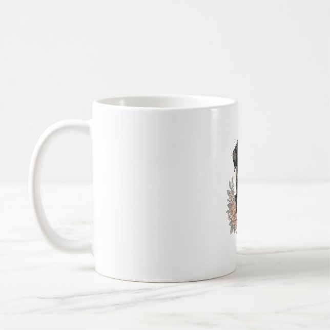 Mug Conception de chemise de portrait floral Rottweile (Gauche)