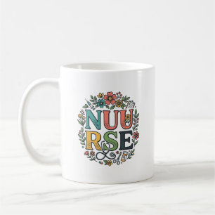 Mug Conception de chemise d'infirmière florale Art méd