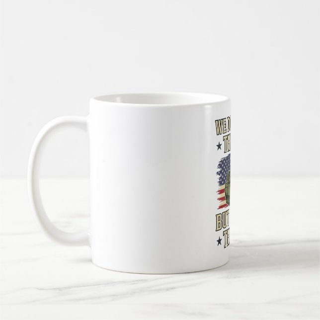 Mug Conception de T-shirt patriotique de char de souve (Gauche)