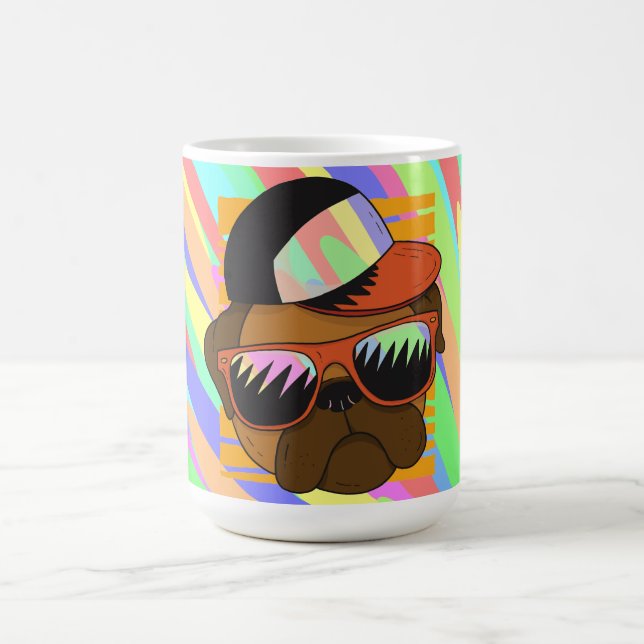 Mug Conception de tête de lunettes de soleil de pug co (Centre)
