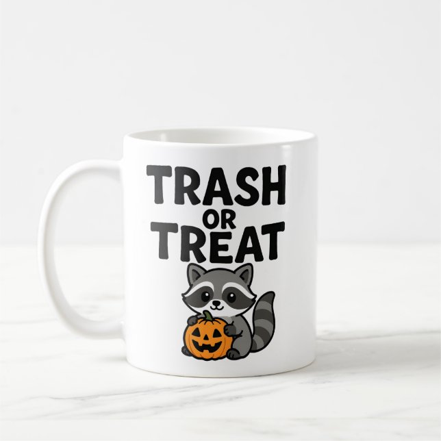Mug Conception drôle de Halloween de raton laveur 'Tra (Gauche)