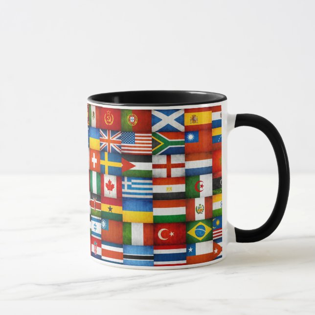 Mug Conception grunge de collage de drapeaux du monde (Droite)