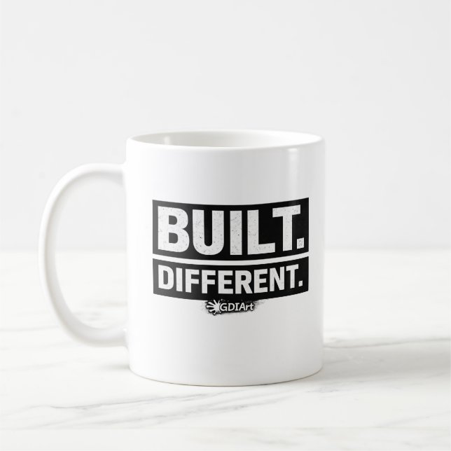 MUG - CONSTRUIT DIFFÉREMMENT (Gauche)