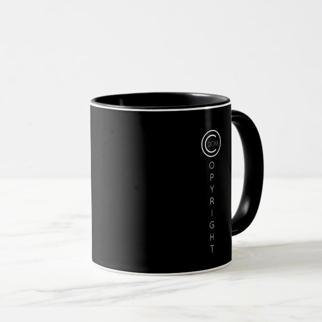 Mug Copyright Moderne Noir et Blanc Typographique (Devant droit)