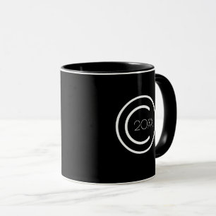 Mug Copyright Moderne Typographique Noir et Blanc