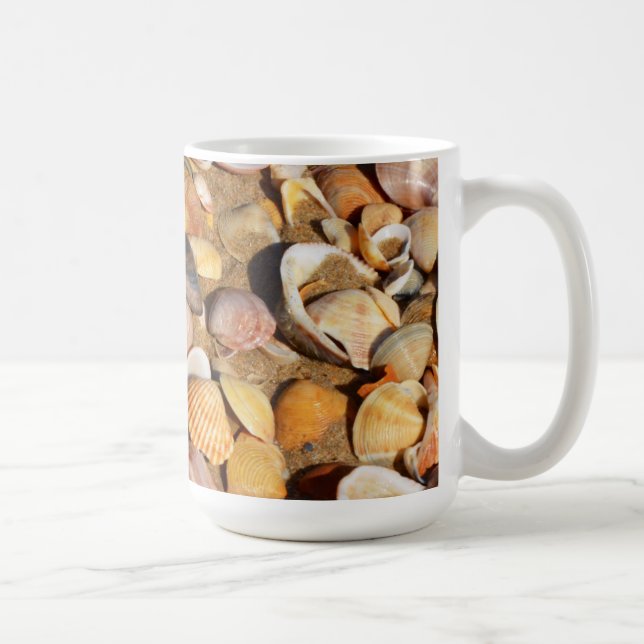 Mug Coquilles sur une plage sablonneuse | Andalousie, (Droite)