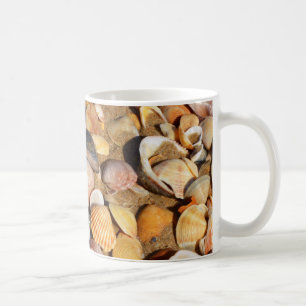 Mug Coquilles sur une plage sablonneuse Andalousie,