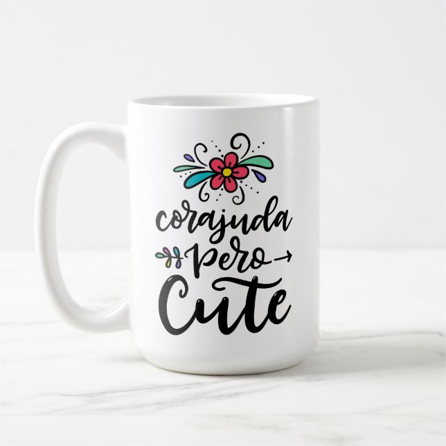 Mug Corajuda Pero Cute, en lettres moulées (Gauche)