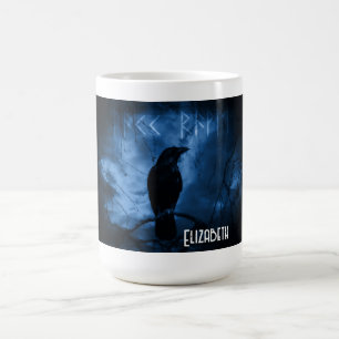 Mug Corneille noire avec runes style gothique foncé