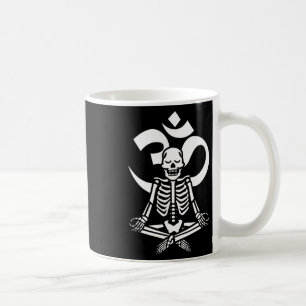 Mug Costume de yoga de squelette Om Méditation Drôle A