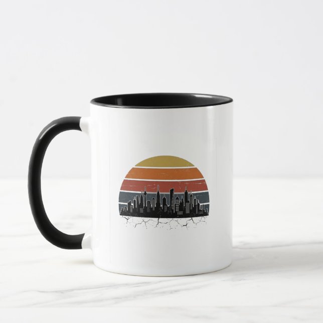 Mug Coucher de soleil sur la skyline de la ville rétro (Gauche)