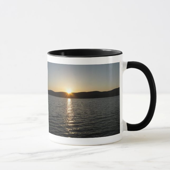Mug Coucher de soleil sur le lac Onota : horizontal (Droite)