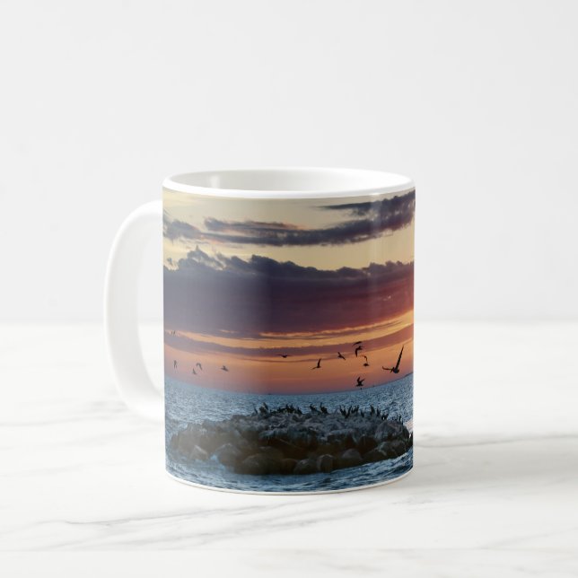 Mug Coucher de soleil sur le rocher pélican, île Dauph (Devant gauche)