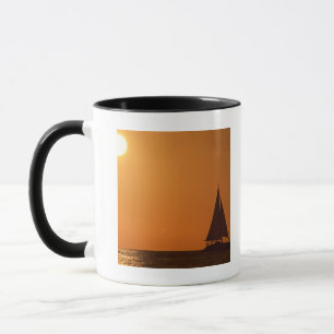 Mug Coucher du soleil et yacht