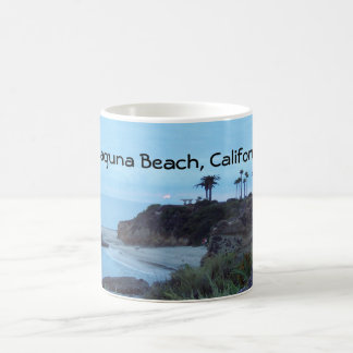 Mug Couchers du soleil assez côtiers de plage de la