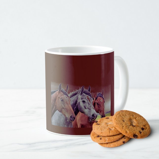 Mug couleur chocolat Trois Têtes de Cheval  (Créateur téléchargé)